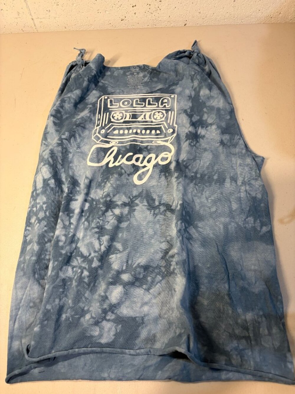 Lollapalooza Chicago 2018 Men’s M Blue Tie Dye Shirt Modified to tank